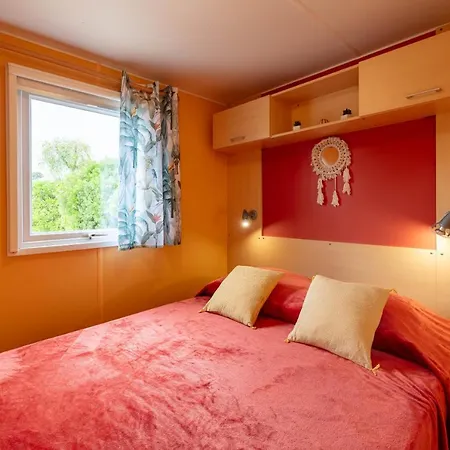 L'estrellus, Mobil-home Climatise Au Coeur Du Vignoble A Quelques Metres De La Homestay
