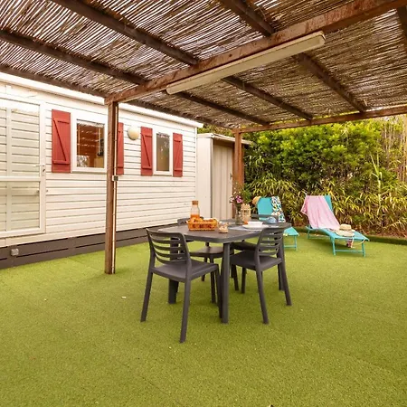 L'estrellus, Mobil-home Climatisé Au Cœur Du Vignoble à Quelques Mètres De La